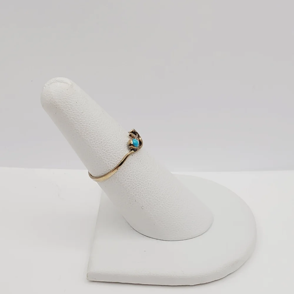 8k Solid Yellow Gold Tiny Cabochon Turquoise Ring Flower Ring Floral Ring
